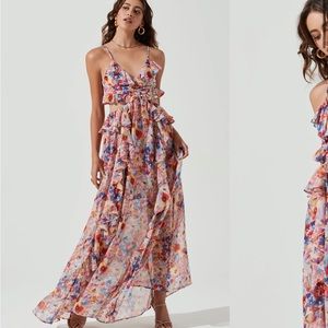 ASTR The Label Palace Floral Cut Out Dress - NEVER WORN